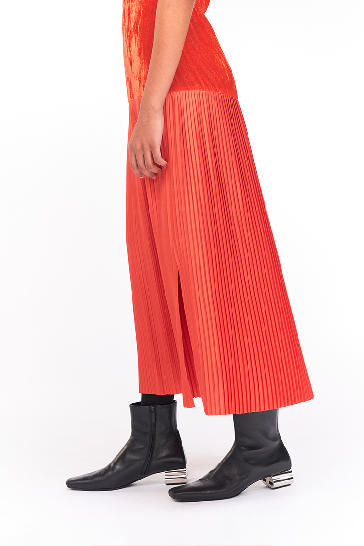 Bhaane peanut angel midi dress