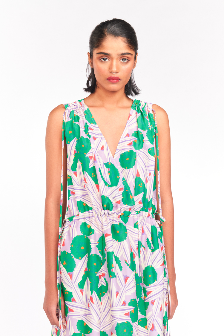 Bhaane blackstripe half-day shift dress