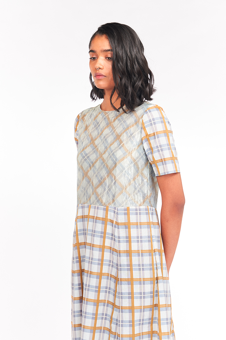 Bhaane cloud women 2