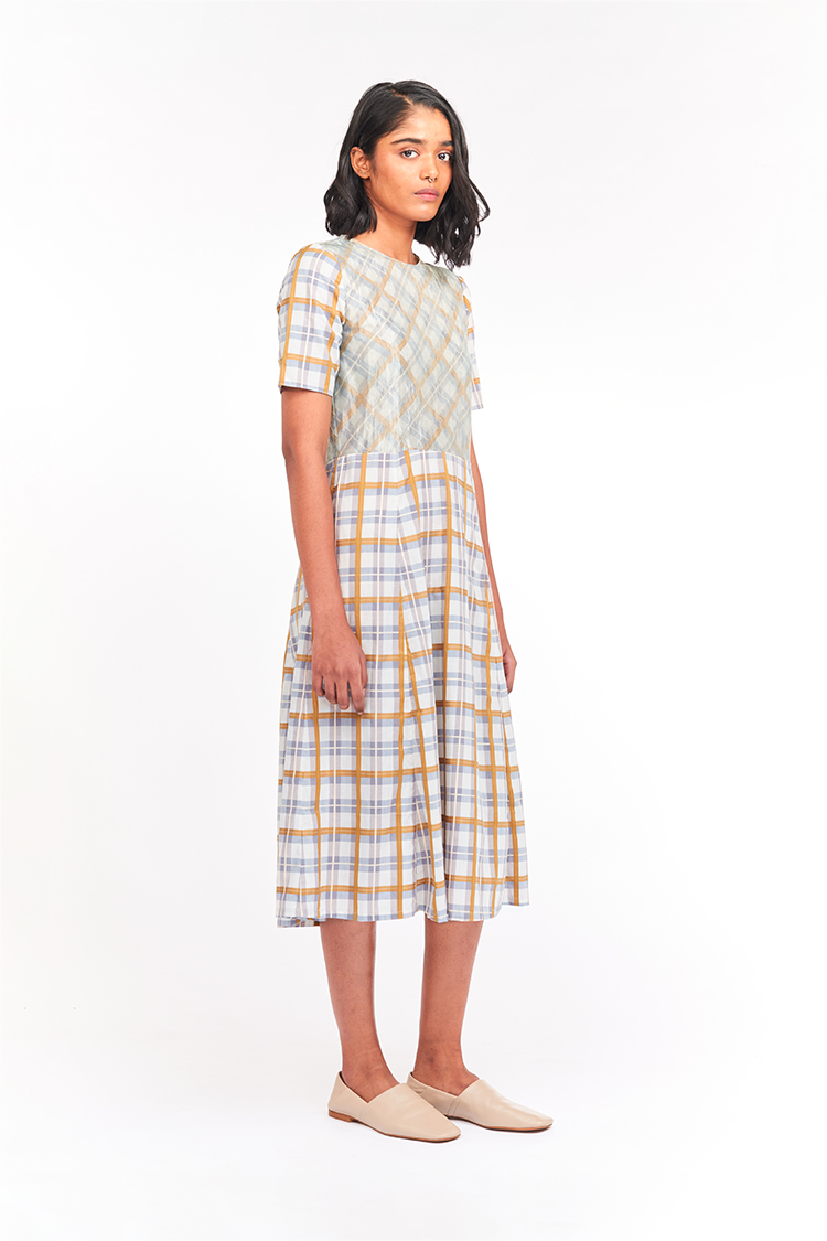 Bhaane cloud women 2